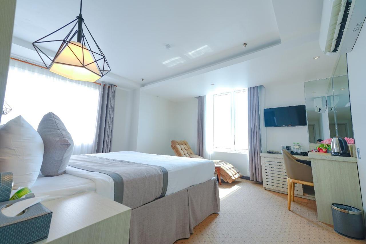 ฮอลิเดย์ วัน โฮเต็ล Hotel เกิ่นเทอ ภายนอก รูปภาพ