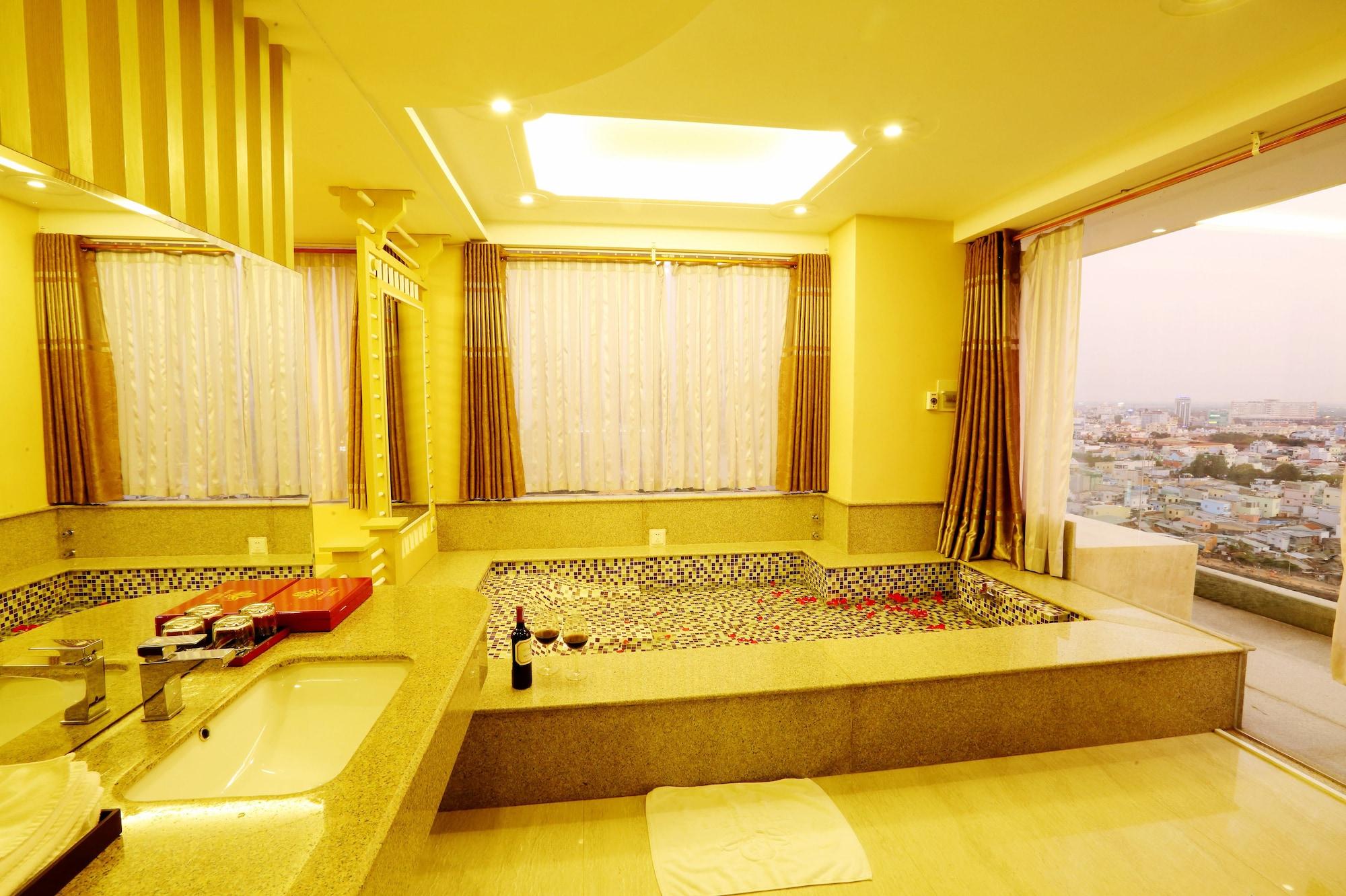 ฮอลิเดย์ วัน โฮเต็ล Hotel เกิ่นเทอ ภายนอก รูปภาพ