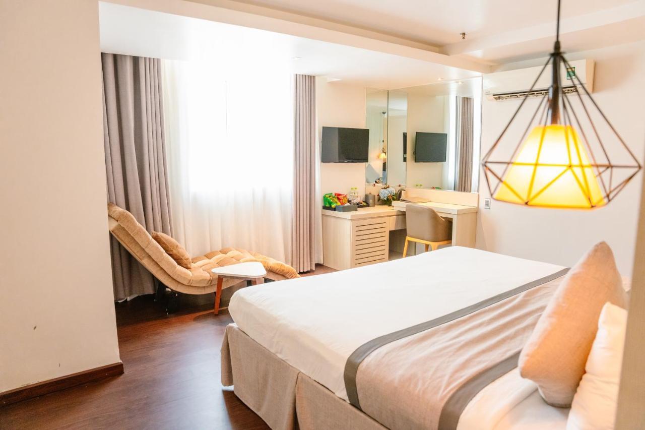 ฮอลิเดย์ วัน โฮเต็ล Hotel เกิ่นเทอ ภายนอก รูปภาพ