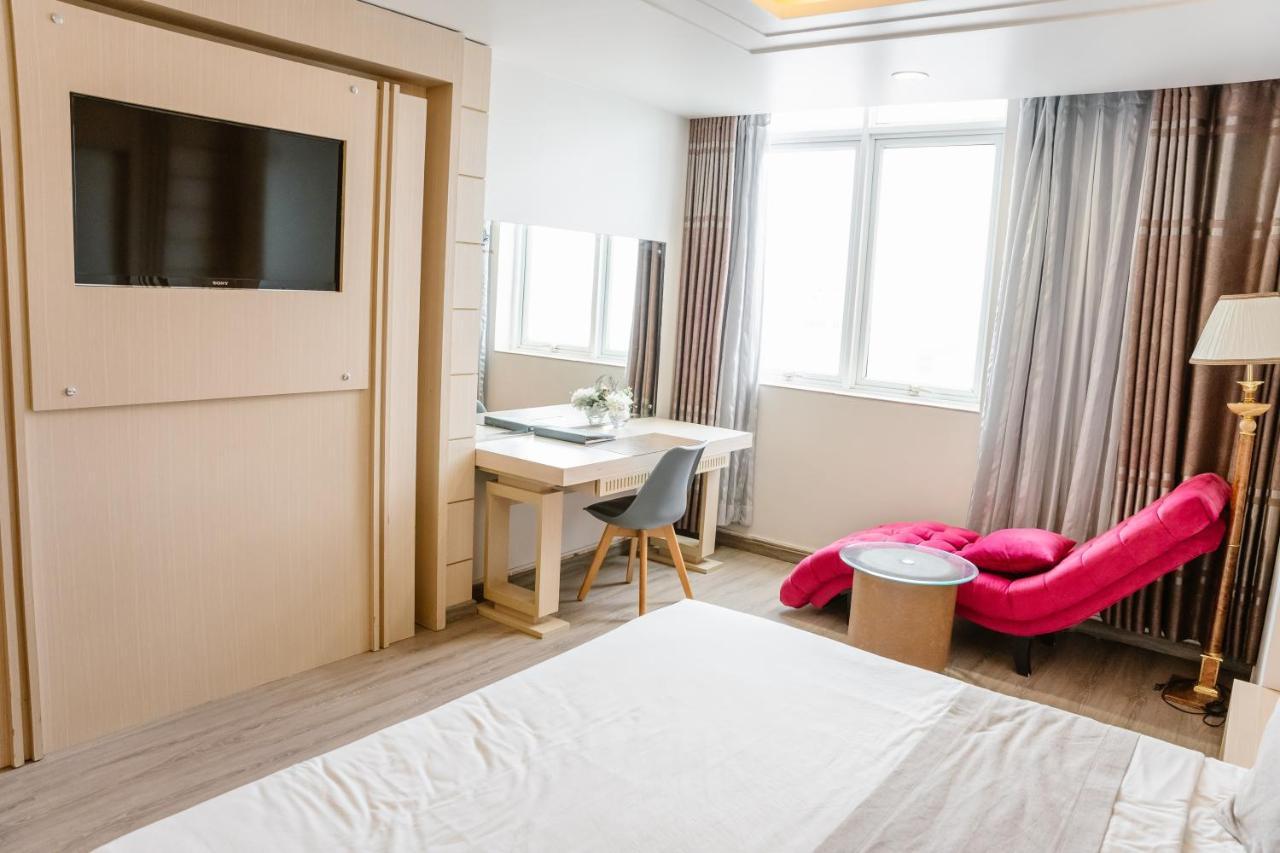 ฮอลิเดย์ วัน โฮเต็ล Hotel เกิ่นเทอ ภายนอก รูปภาพ
