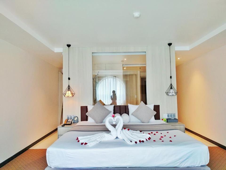 ฮอลิเดย์ วัน โฮเต็ล Hotel เกิ่นเทอ ภายนอก รูปภาพ